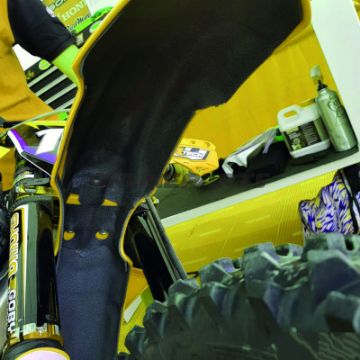 Schmutzabweiser Foam BlackBird Racing Suzuki
